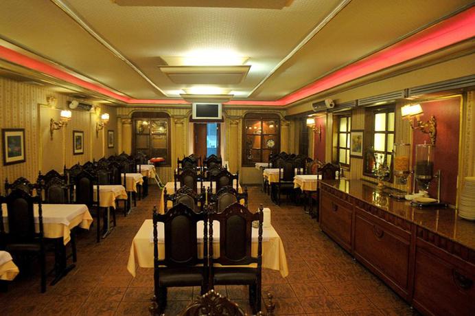 Imagen del bar/restaurante del Hotel Grand De Londres, Plaza Taksim. Foto 3