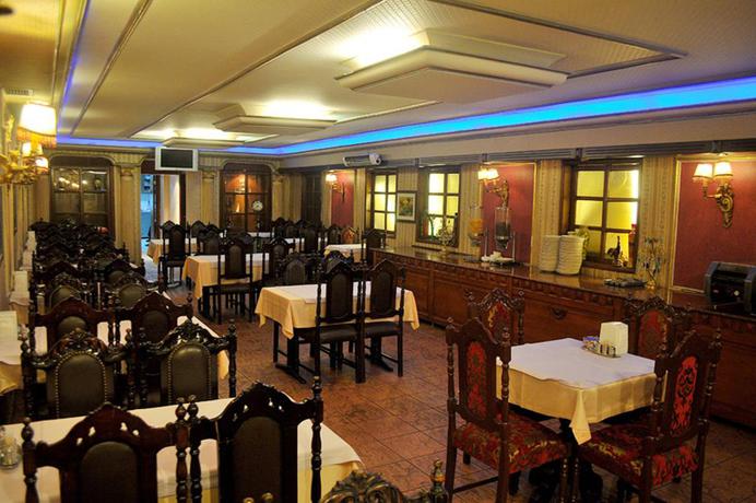 Imagen del bar/restaurante del Hotel Grand De Londres, Plaza Taksim. Foto 4