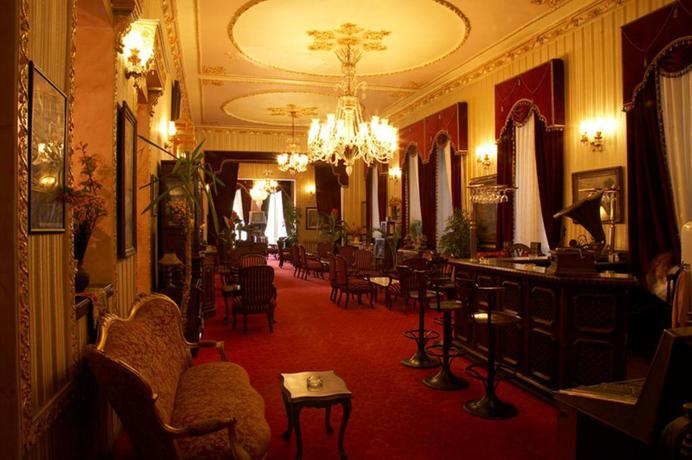 Imagen del bar/restaurante del Hotel Grand De Londres, Plaza Taksim. Foto 5