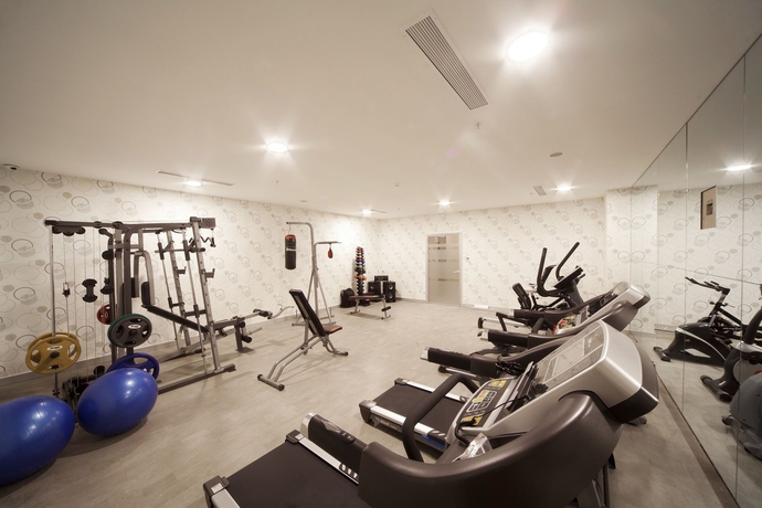 Imagen de los interiores del Hotel Grand De Pera. Foto 16