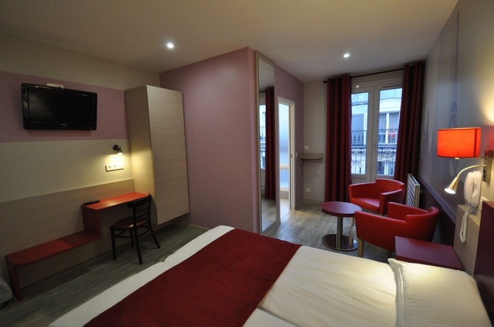 Imagen de la habitación del Hotel Grand De Turin. Foto 9