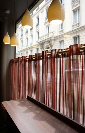 Imagen de los interiores del Hotel Grand De Turin. Foto 15