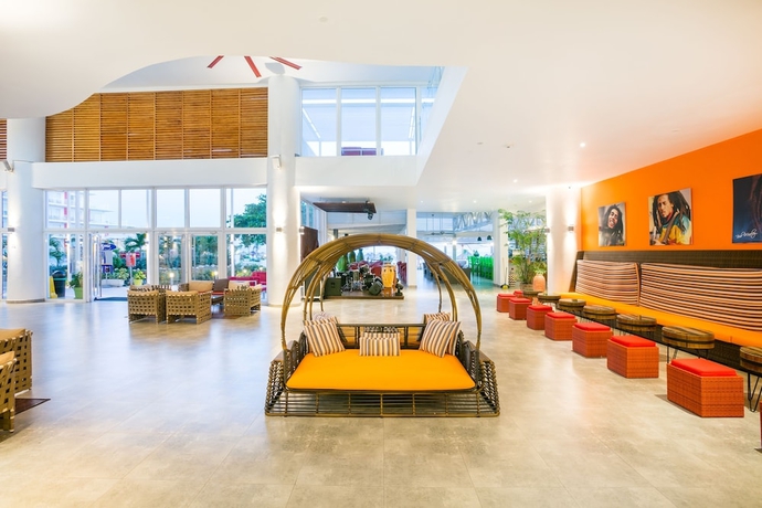 Imagen de los interiores del Hotel Grand Decameron Cornwall Beach, A Trademark All Inclusive. Foto 13