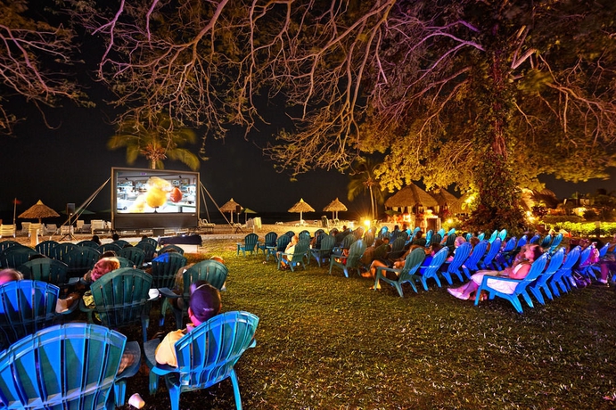 Imagen de los exteriores del Hotel Grand Decameron Panama, A Trademark All Inclusive Resort. Foto 10