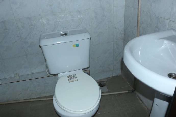 Imagen de la habitación del Hotel Grand Decent and Suites. Foto 11