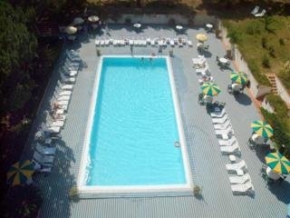 Imagen de la piscina del Hotel Grand Dei Templi. Foto 4