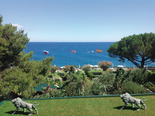 Imagen de la habitación del Hotel Grand Del Mare Resort and Spa. Foto 11