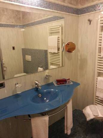 Imagen de la habitación del Hotel Grand Del Parco - Bergamo Airport. Foto 13