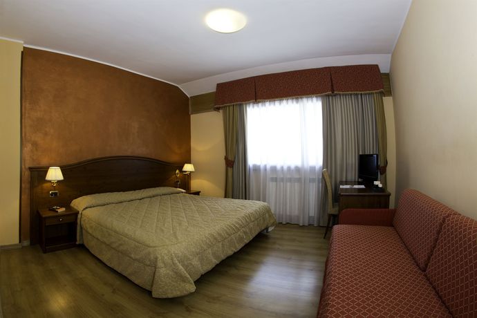 Imagen de la habitación del Hotel Grand Del Parco. Foto 7
