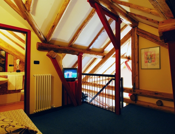 Imagen de la habitación del Hotel Grand Des Alpes, San Martino di Castrozza. Foto 6