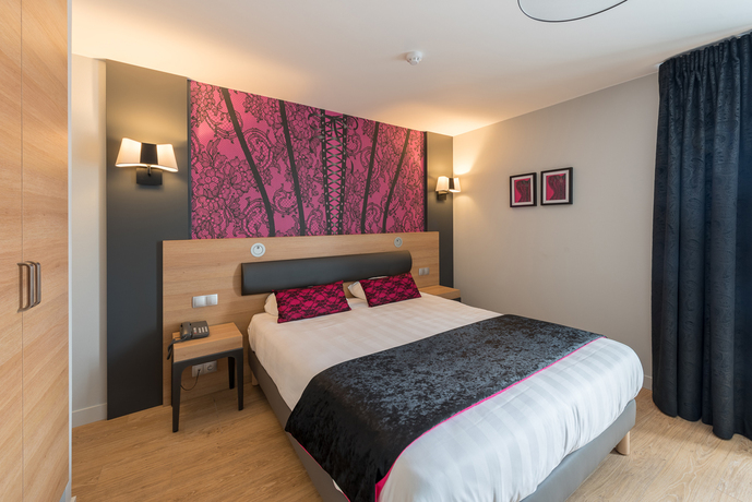 Imagen de la habitación del Hotel Grand Des Bains, Salins-les-Bains. Foto 7