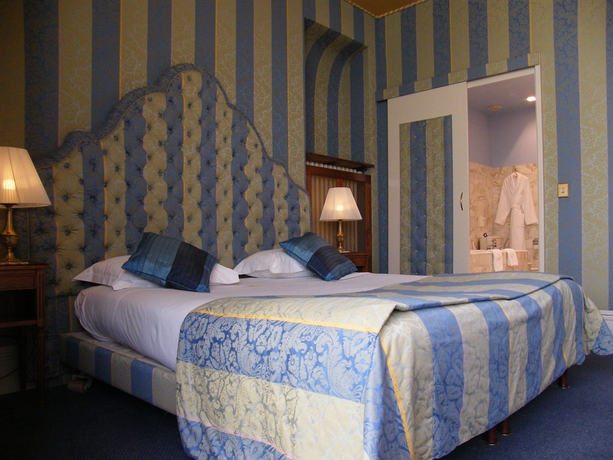 Imagen de la habitación del Hotel Grand Des Templiers. Foto 5