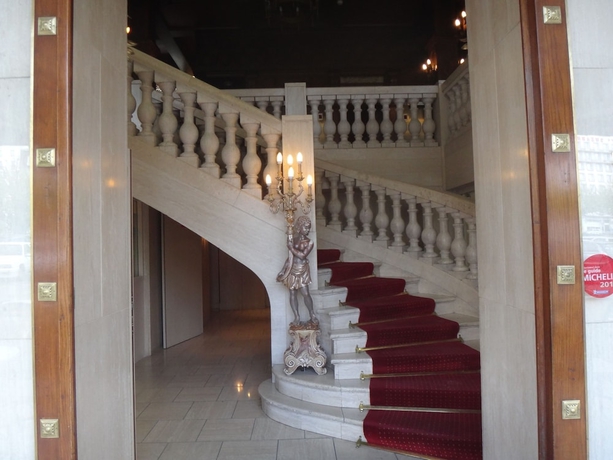 Imagen de los interiores del Hotel Grand D'espagne. Foto 16