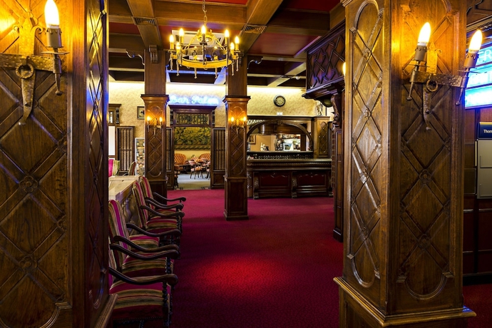 Imagen de los interiores del Hotel Grand D'espagne. Foto 17