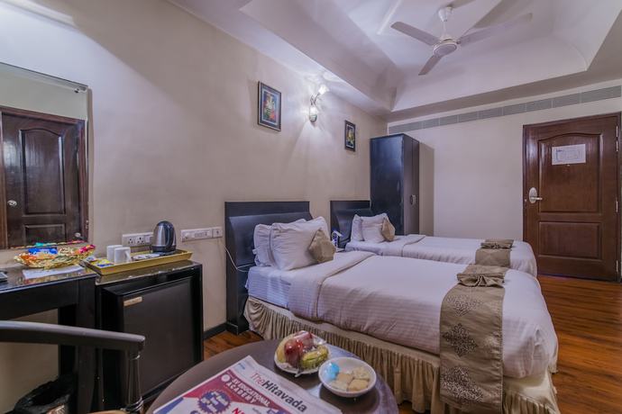 Imagen de la habitación del Hotel Grand Dhillon. Foto 7