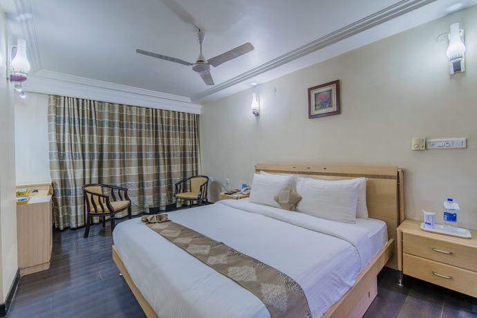 Imagen de la habitación del Hotel Grand Dhillon. Foto 11