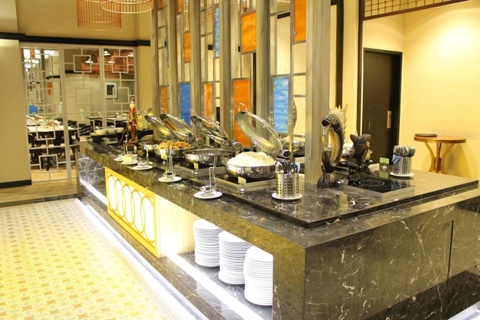 Imagen del bar/restaurante del Hotel Grand Diamond Yogyakarta. Foto 6