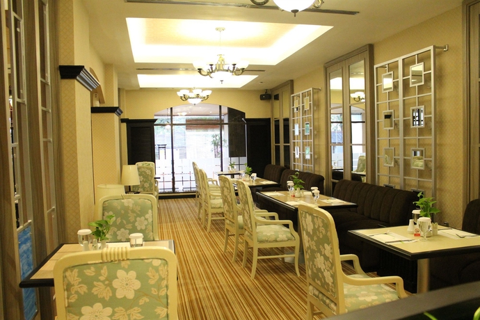 Imagen del bar/restaurante del Hotel Grand Diamond Yogyakarta. Foto 9