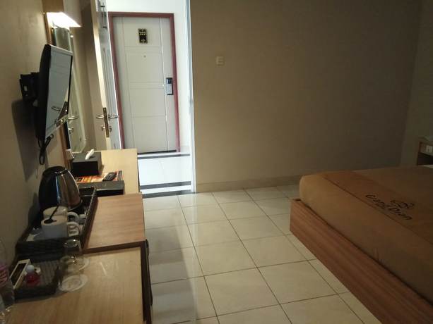 Imagen de la habitación del Hotel Grand Dian Slawi. Foto 4