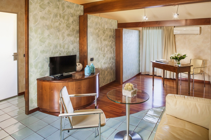 Imagen de la habitación del Hotel Grand Diana Majestic. Foto 10