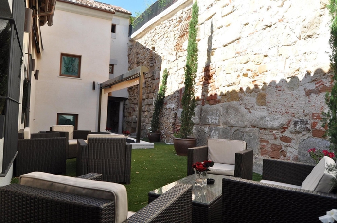 Imagen de los exteriores del Hotel Grand Don Gregorio. Foto 4