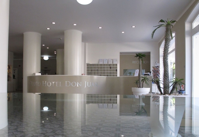 Imagen de los interiores del Hotel Grand Don Juan. Foto 18