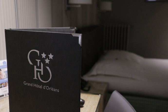 Imagen de la habitación del Hotel Grand D'orléans, Toulouse. Foto 3