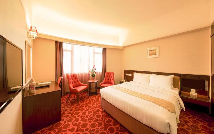 Imagen de la habitación del Hotel Grand Dragon. Foto 3
