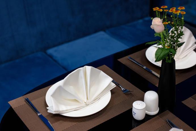 Imagen del bar/restaurante del Hotel Grand Dragon Hanoi. Foto 3