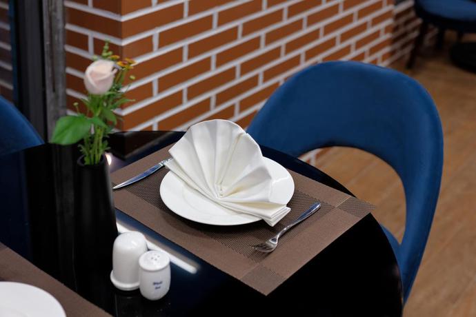 Imagen del bar/restaurante del Hotel Grand Dragon Hanoi. Foto 4