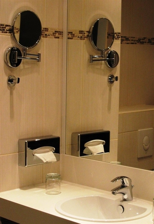 Imagen de la habitación del Hotel Grand Dream Frankfurt City. Foto 8