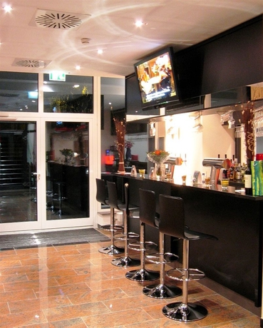 Imagen del bar/restaurante del Hotel Grand Dream Frankfurt City. Foto 6