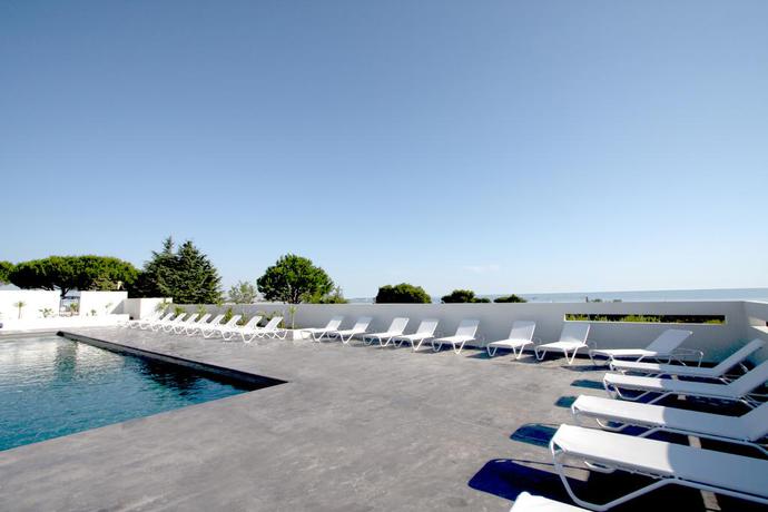 Imagen general del Hotel Grand Du Golfe. Foto 3