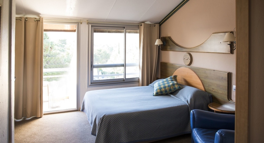 Imagen de la habitación del Hotel Grand Du Lido. Foto 10