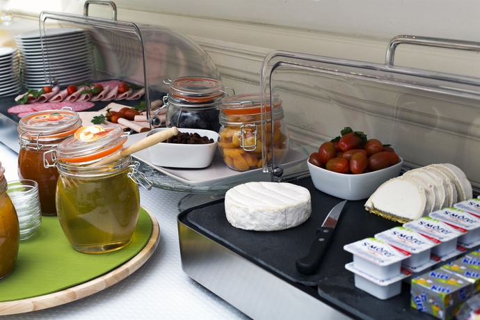 Imagen del bar/restaurante del Hotel Grand Du Midi. Foto 7