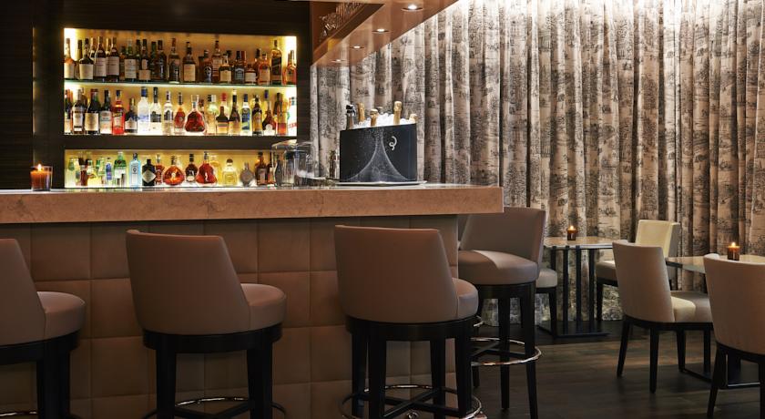 Imagen general del Hotel Grand Du Palais Royal. Foto 10