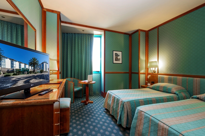 Imagen de la habitación del Hotel Grand Duca D'este. Foto 8