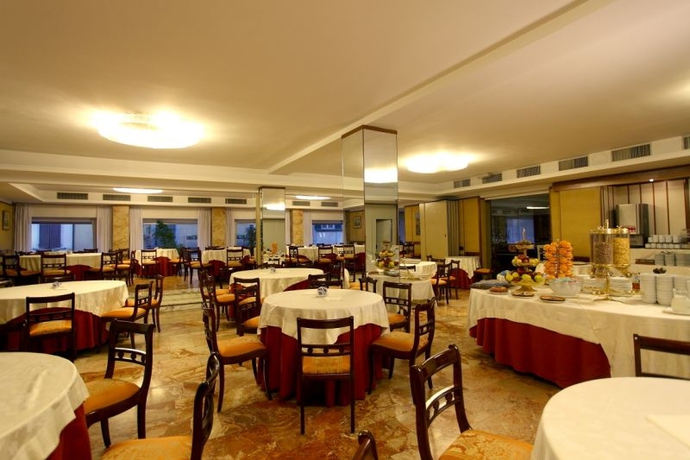 Imagen general del Hotel Grand Duomo. Foto 7