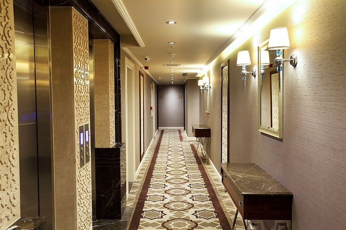 Imagen de los interiores del Hotel Grand Durmaz. Foto 11
