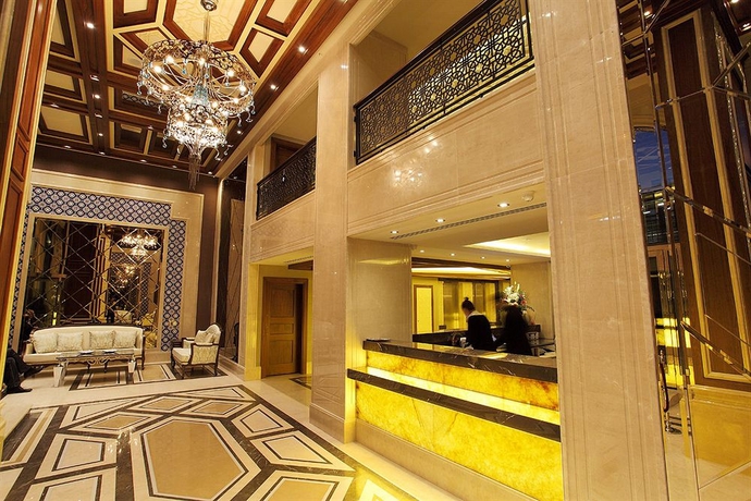 Imagen de los interiores del Hotel Grand Durmaz. Foto 12