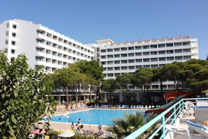 Imagen general del Hotel Grand Efe. Foto 13