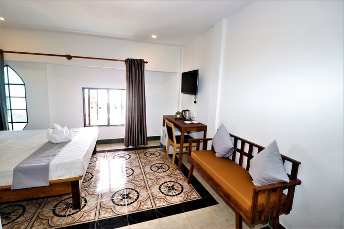 Imagen de los interiores del Hotel Grand Elevation. Foto 18