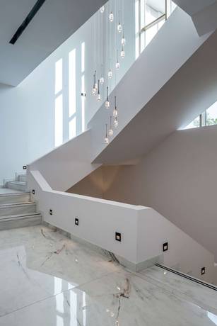 Imagen de los interiores del Hotel Grand Elis. Foto 17