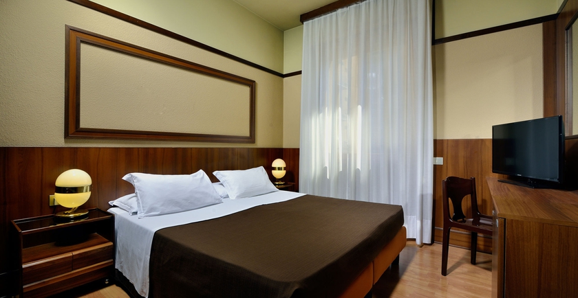 Imagen de la habitación del Hotel Grand Elite. Foto 5