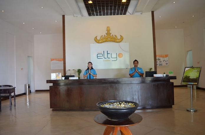 Imagen de los interiores del Hotel Grand Elty Krakatoa. Foto 19