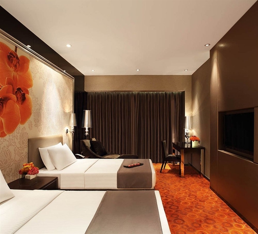 Imagen de la habitación del Hotel Grand Emperor. Foto 4