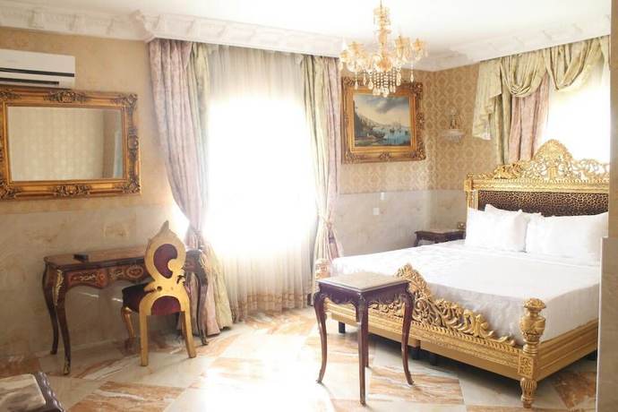 Imagen general del Hotel Grand Emperor, Lekki. Foto 1