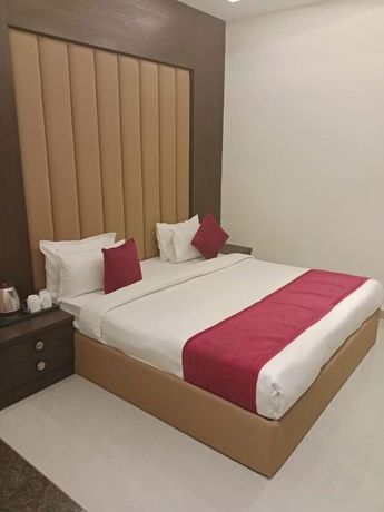 Imagen general del Hotel Grand Empire. Foto 1