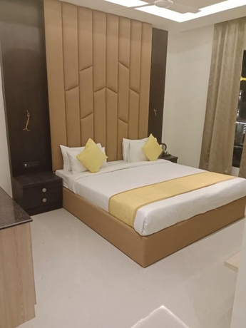 Imagen de la habitación del Hotel Grand Empire. Foto 4