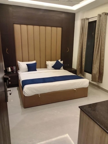 Imagen de la habitación del Hotel Grand Empire. Foto 5